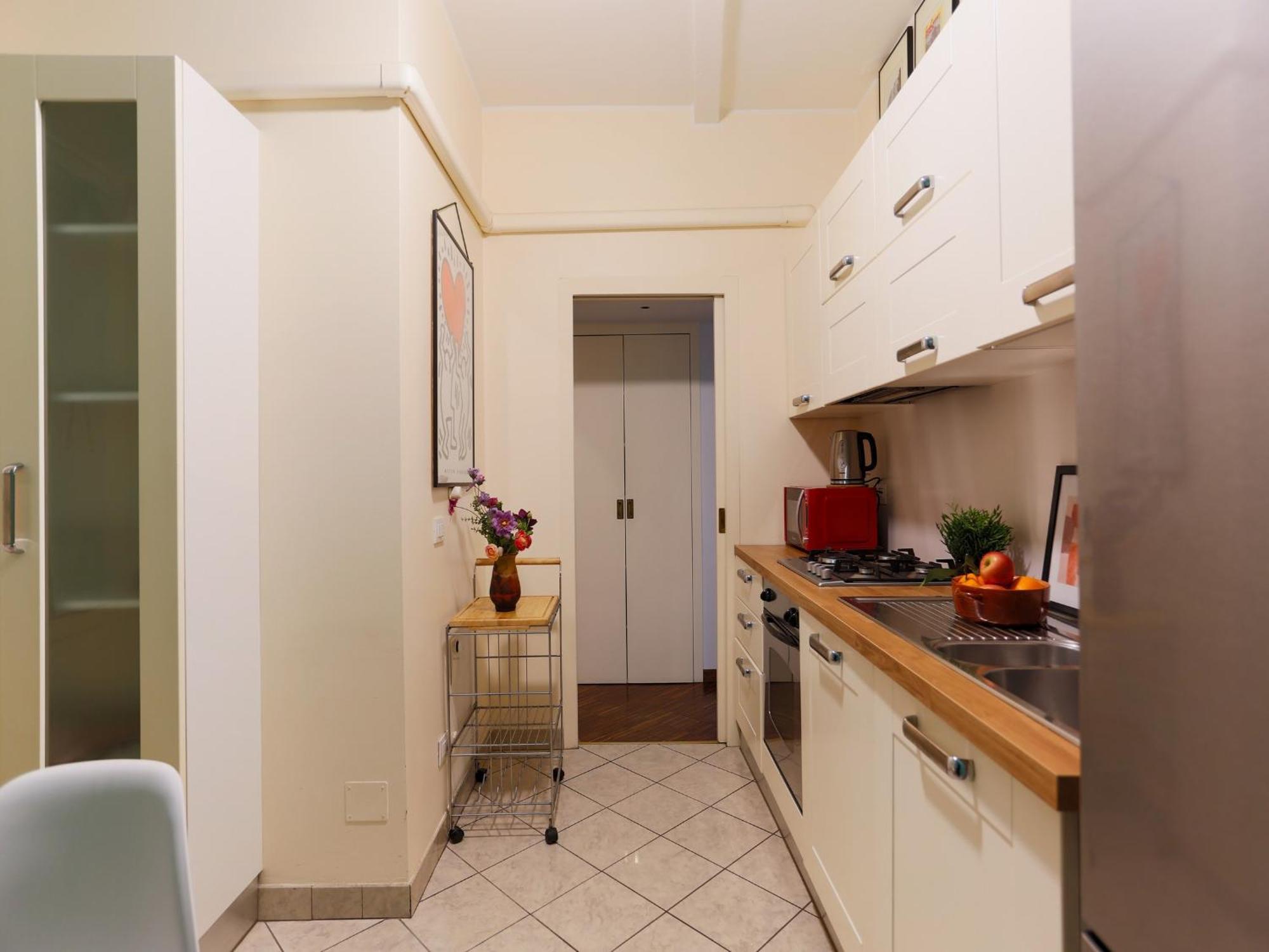 The Best Rent - Spacious One-Bedroom Apartment Near The Columns Of San Lorenzo Milan Luaran gambar